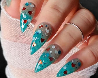 THE NORTH POLE- teal thermal dip powder, mood changing dip powder, dip powder, dip powders, nail dips, dip nails, Christmas mani