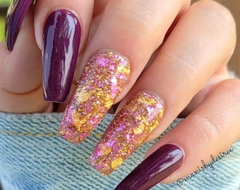 APHRODITE-foil dip powder, foil nail dip, dip powder, nail dip powder, dip powder nails, nail dips, dip powder
