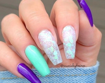 SHELL YEAH- opal glitter glitter dip powder, white iridescent nail dip, dip powder, nail dip powder, dip powder nails, nail dips,