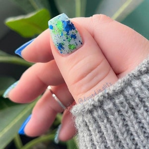 NORTHERN LIGHTS- foil dip powder, foil nail dip, dip powder, nail dip powder, dip powder nails, nail dips, dip powder