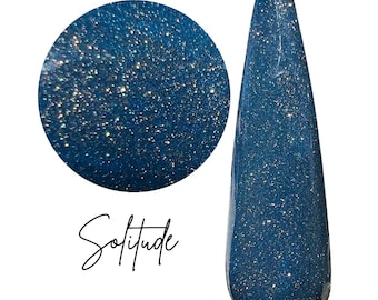 SOLITUDE- blue, shimmer, dip powder, blue nail dip, diy nails, fall nails, winter nails