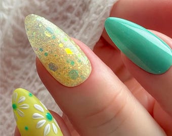 WILD & FREE- Spring, nail dip, yellow, glitter, dip powder, diy nails
