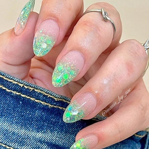 ATLANTIS- green glitter glitter dip powder, green iridescent nail dip, dip powder, nail dip powder, dip powder nails, nail dips,