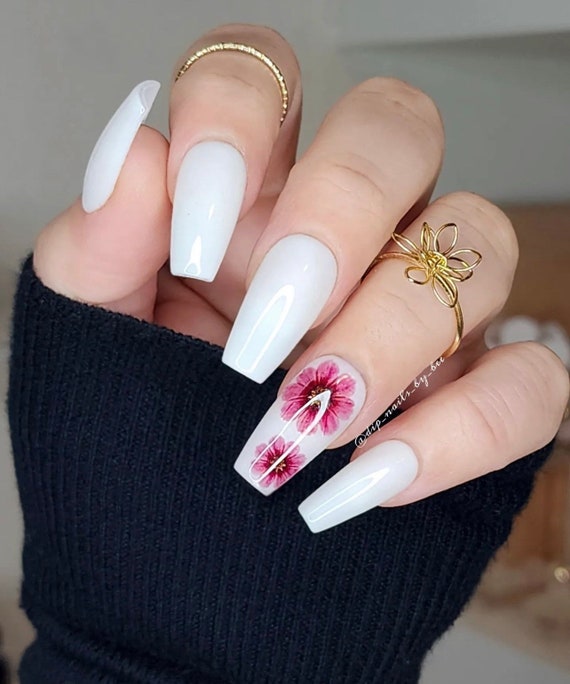 white dip nail designs