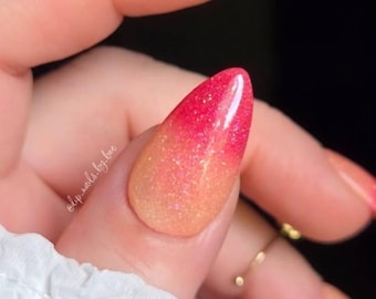 TEQUILA SUNRISE - raspberry to yellow, thermal dip powder, yellow, diy nails, color changing, nails at home