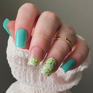 NANTUCKET- glitter dip powder,  nail dip, dip powder, nail dip powder, dip powder nails, nail dips, diy nails