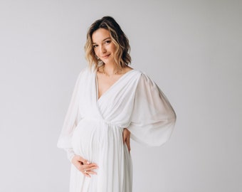 White maxi dress, tulle maternity dress, maternity photoshoot dress, white boho maternity dress, maternity photoshoot outfit