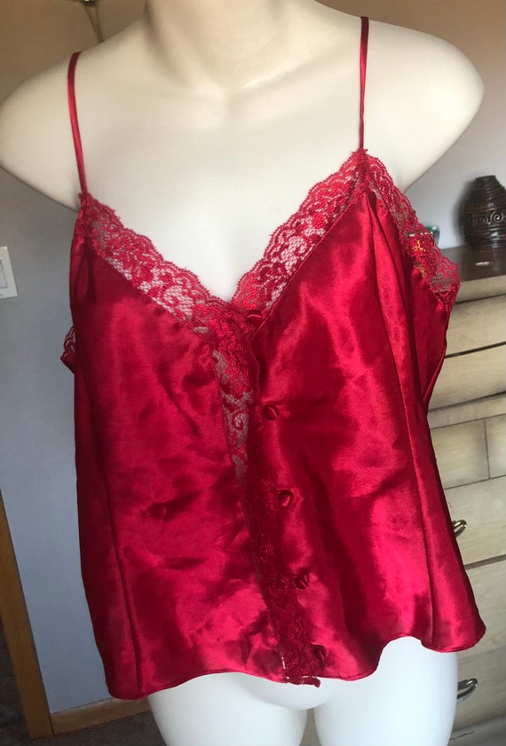 VS Gold Label Silk Top