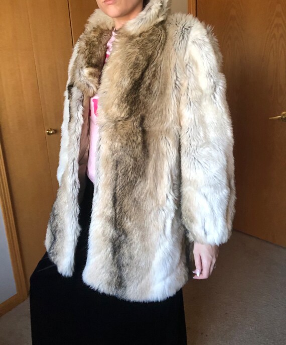 Vintage Coat in Fox Fur