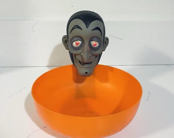 Vtg 2002 Dracula Vampire Animated Halloween Candy Bowl Dish Decoration Orange
