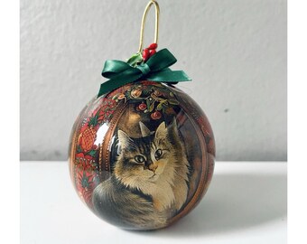 Enesco Vintage 90's Cat Christmas Ornament Ball Leslie Anne Vintage Holly