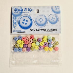 Dress It Up Tiny Garden Buttons Dress It Up Tiny Garden Buttons