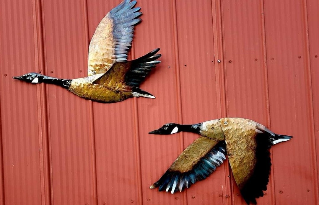 Metal Artistic Flying Geese Silhouette Wall Art
