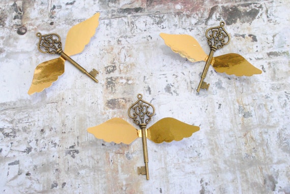 Golden Snitch wings (Harry Potter), Page 2