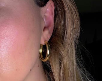 Aros chapados en oro de 18 quilates: aros gruesos y voluminosos