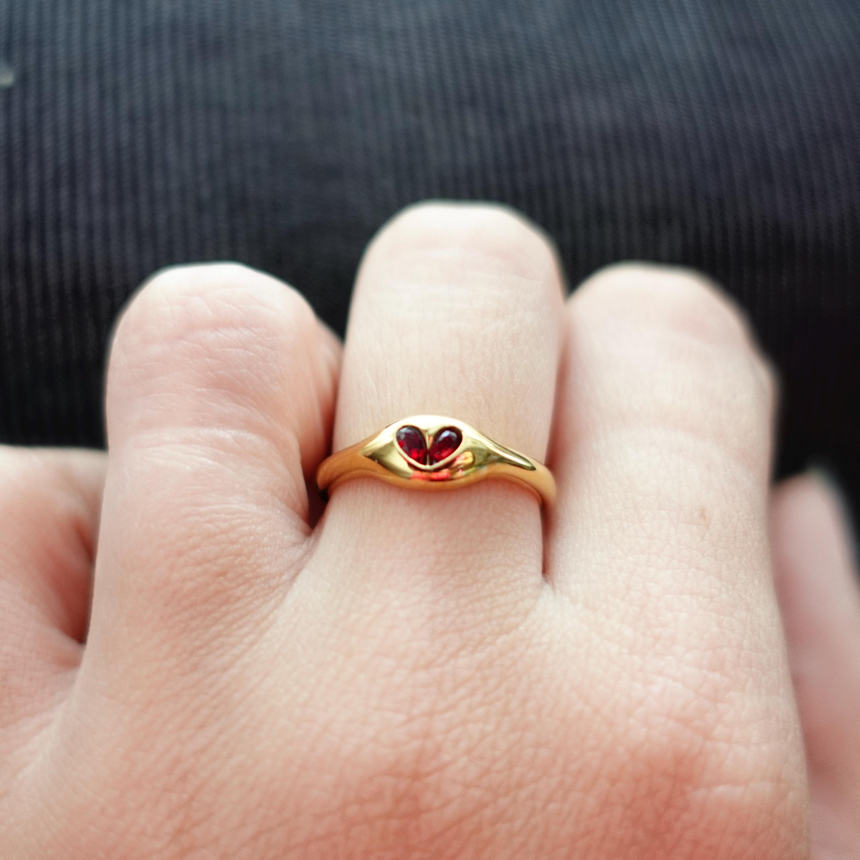 Red heart ring - Etsy 日本