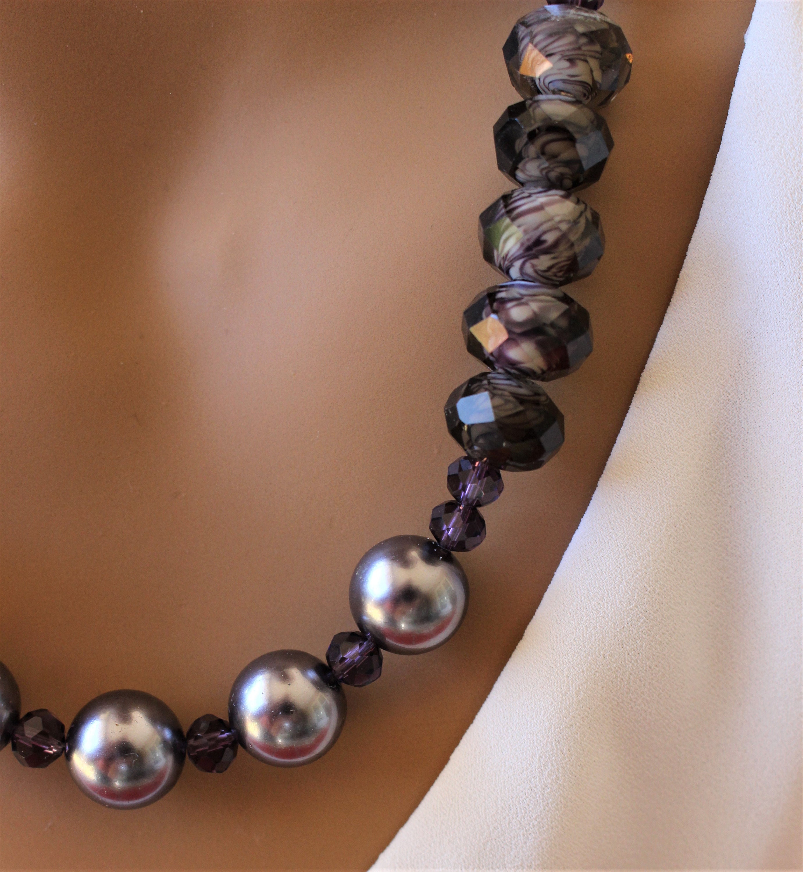 Mother of Pearl Necklace Amethyst Glass Bead Necklace Etsy UK