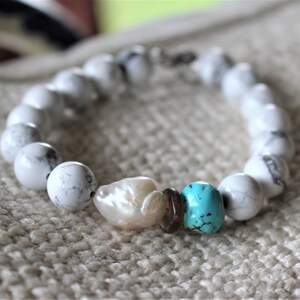 Sedona-inspired bracelet, Southwestern bracelet, Bohemian bracelet, Boho bracelet, Pearl bracelet, Turquoise bracelet, Santa Fe bracelet