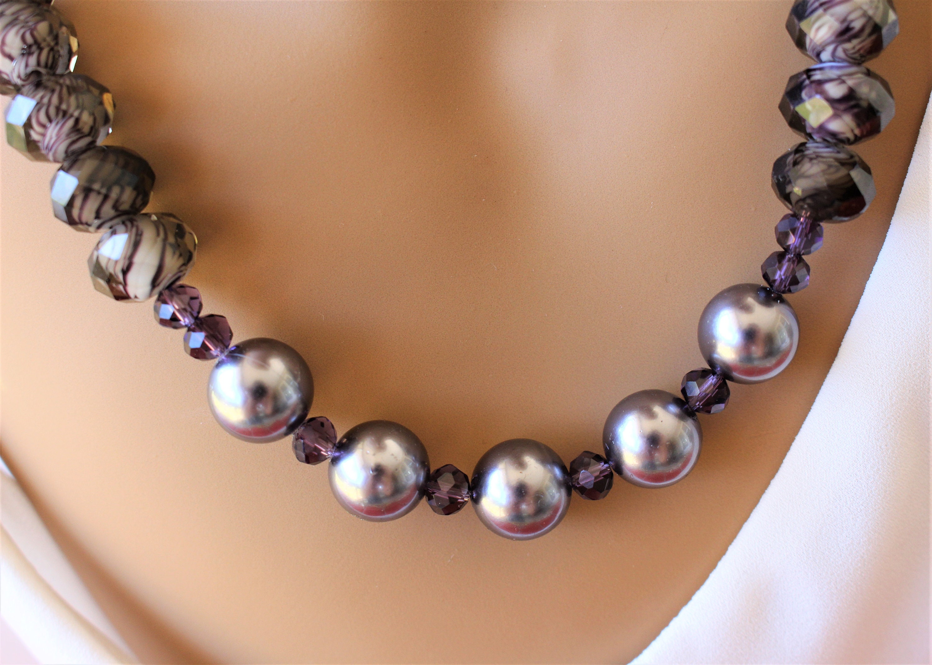 Mother of Pearl Necklace Amethyst Glass Bead Necklace Etsy UK