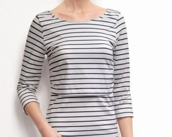 Bshirt Nursing 3/4TH sleeve t-shirt in White/Navy Stripes