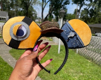 CUSTOM MICKEY EARS!