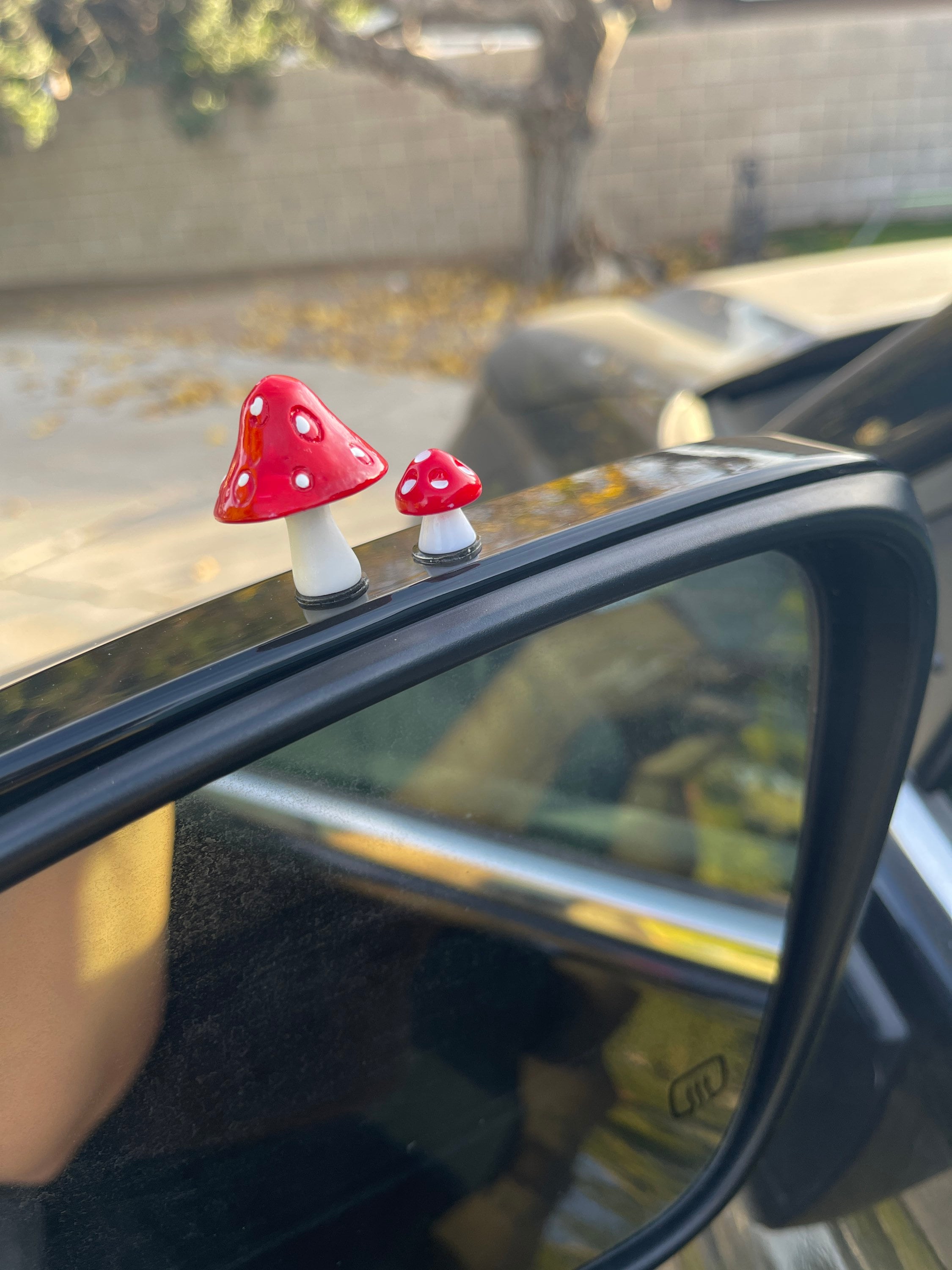 Mushroom Car Decoration Fairy Garden
