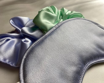 Set van satijnen slaapmasker en scrunchie