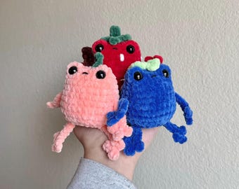 Crochet Fruit Frog Plushie – Handmade Desk Pet Amigurumi