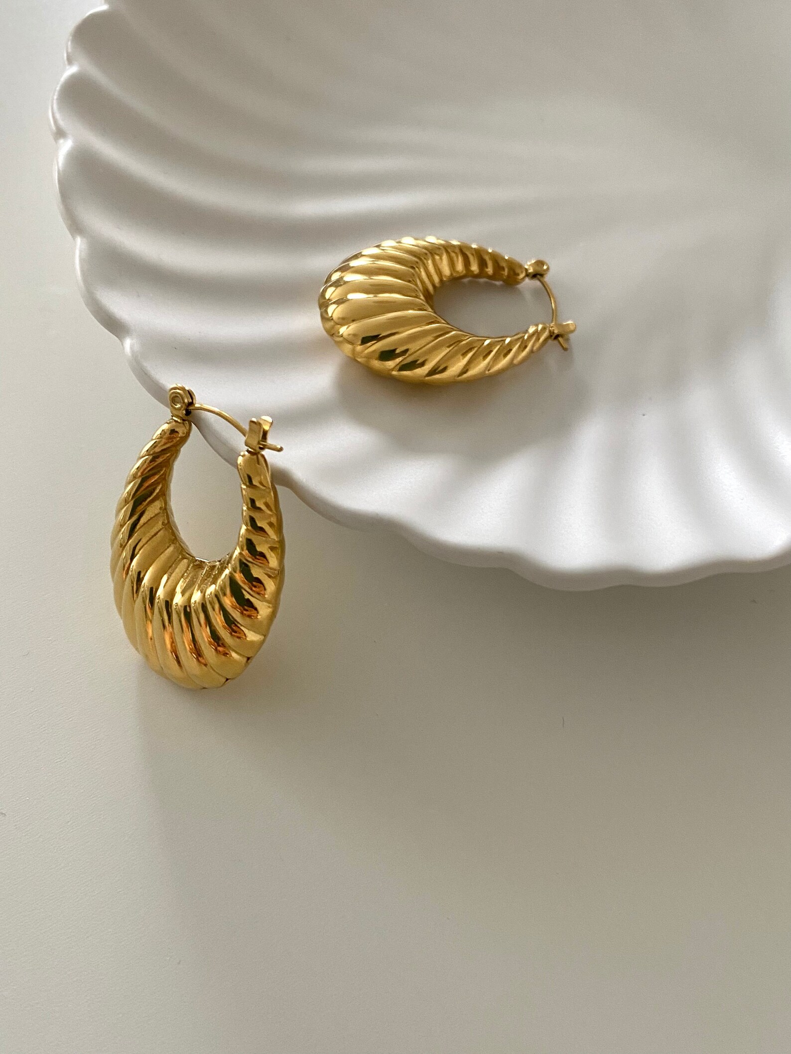 Chunky Statement Hoops Croissant Hoops Vintage Hoops Gold Etsy