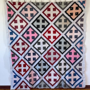 Vintage Arrow Quilt Top: Hand & Machine Pieced Project Quilt