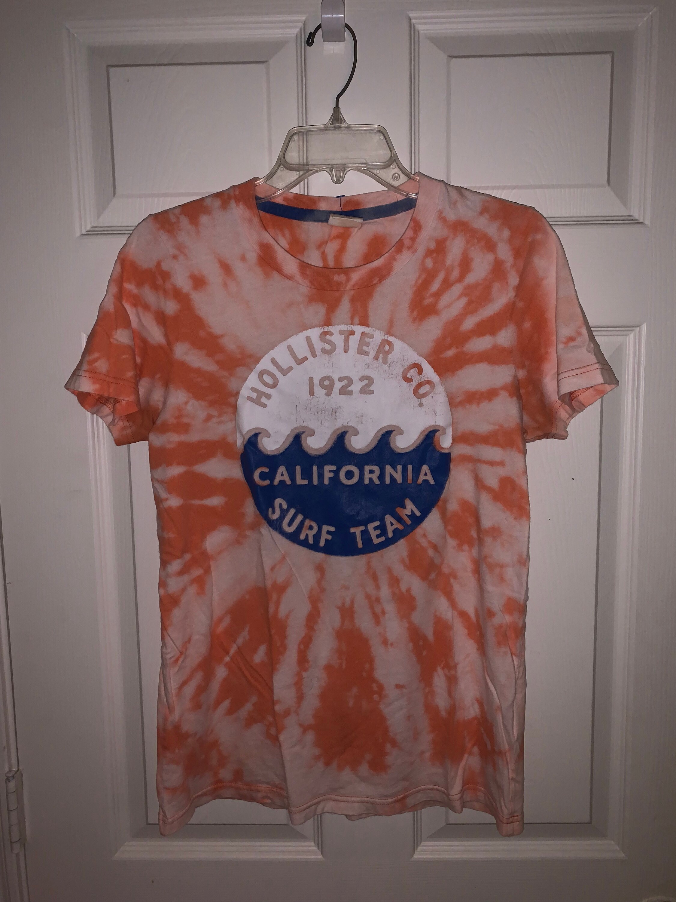 M CA Vintage Hollister Tie Dyed T-shirt 
