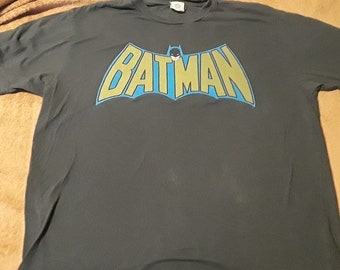 Vintage Original Batman logo t-shirt Size M