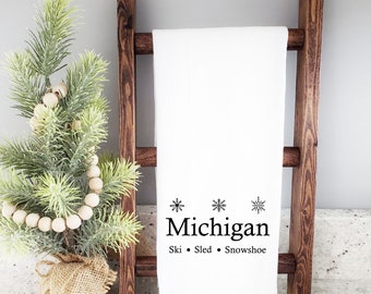 Michigan Kitchen Towel, Winter Kitchen Towel, Christmas Cottage Core, Michigan Decor, Holiday Gift, Snowflake Tea Towel, Michigan Gifts