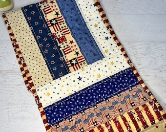 4th Of July Table Runner, Patriotic Table Decor, Fourth Of July Table Decor, Farmhouse Table Decor, USA Decor, Patriotic Stars Table Runner