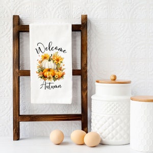 Fall Pumpkins Tea Towel, Welcome Autumn Kitchen Towel, Autumn Pumpkin Kitchen Towel, Hand Towel, Fall Kitchen Decor, Hostess Gift, Fall Gift