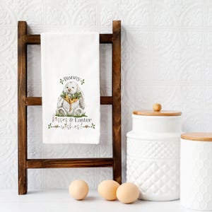 Bunny Kitchen Towel, Easter Tea Towel, Spring Flour Sack Towel, Easter Farmhouse Decor, Bunny Lover Gift, Bunny Kisses Easter Wishes Decor