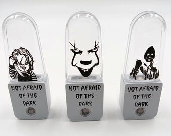 Horror Icon Themed Night Light | Chucky Child's Play | Michael Myers Halloween | Pennywise It | Not Afraid of the Dark | White Glow