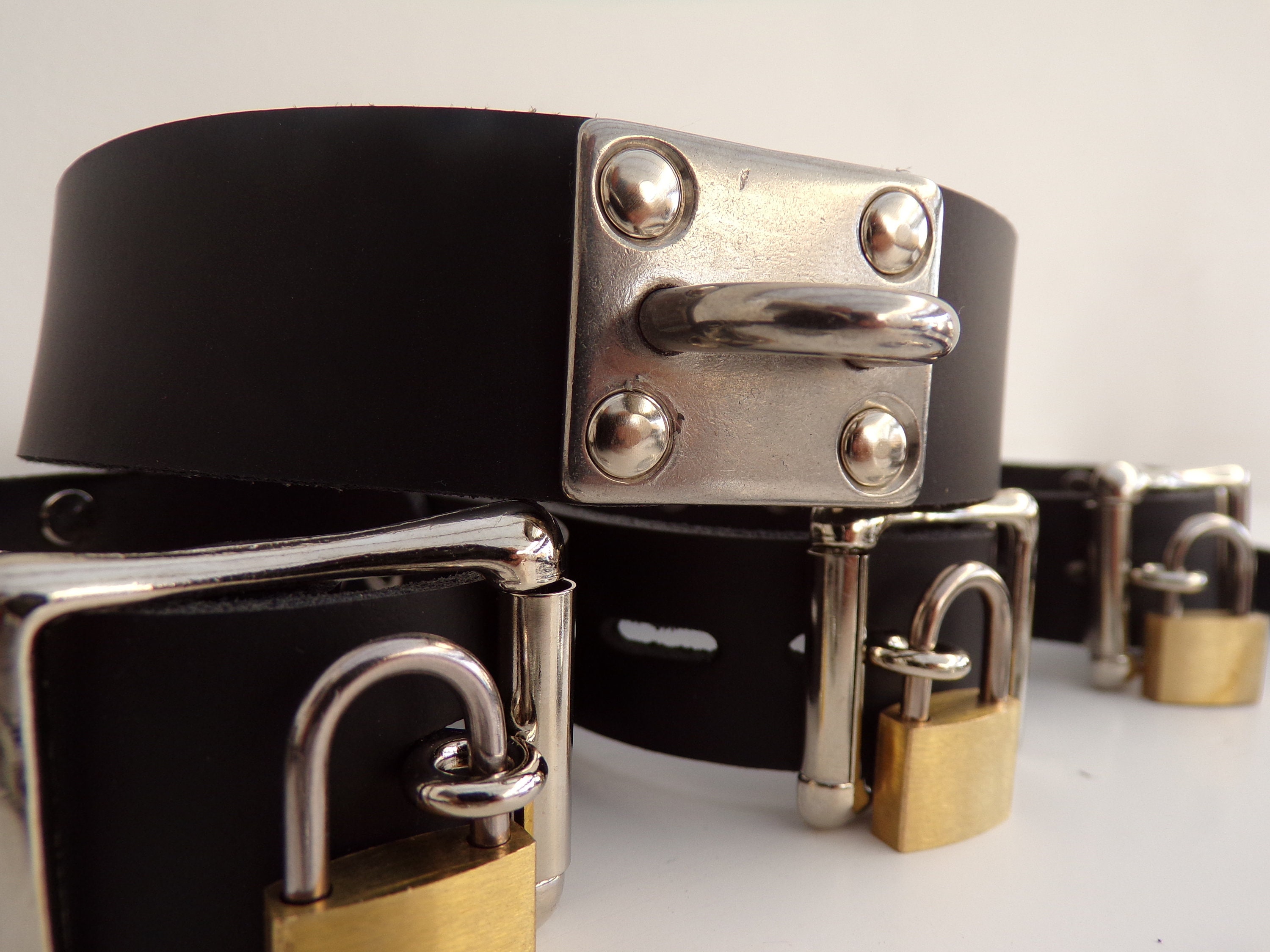 Full set of real leather collar and cuffs 30mm wide lockable Etsy