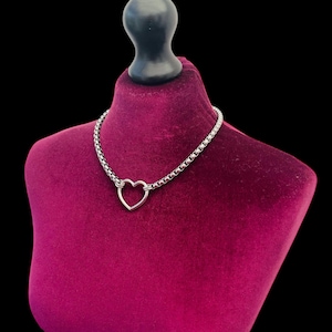 heart  chain choker | Heart Necklace | Heart Choker Necklace | Nickel Free solid stainless steel | Heart Chain choker collar day collar