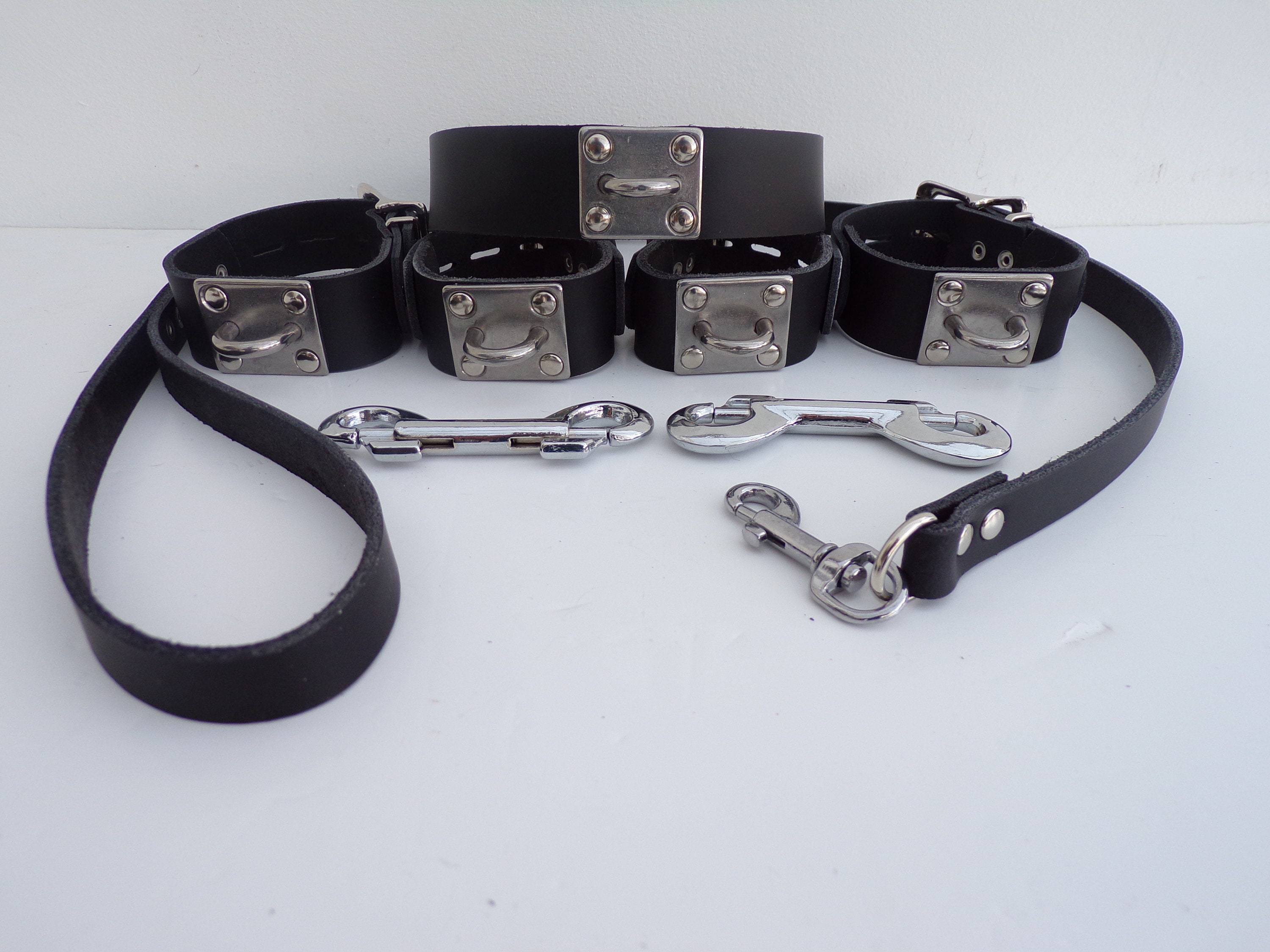 Full set of real leather collar and cuffs 30mm wide lockable Etsy