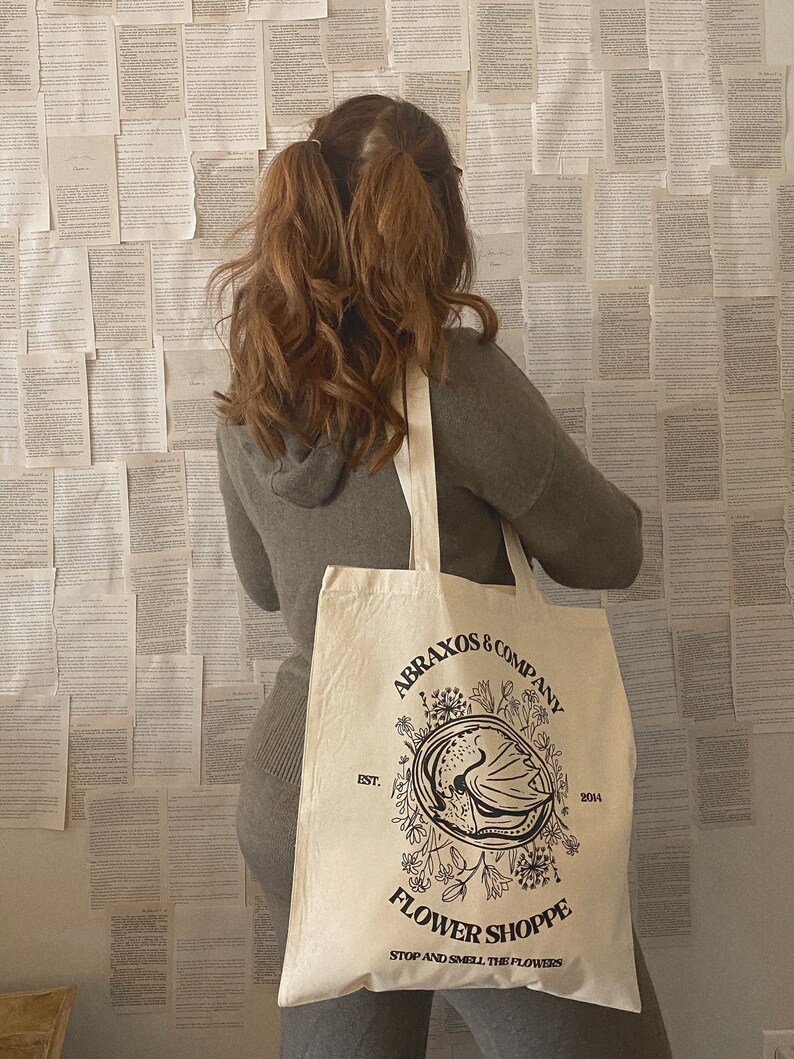 The Abraxos Flower Shoppe Tote Throne of Glass Manon - Etsy