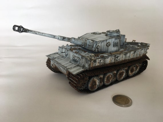 タイガーI戦車 初期型 1/35スケール 冬季迷彩 泥だらけの激しい