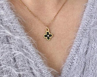 Resin Clover Necklace/Pendant/Jewelry - Gold - Crystal - Handmade Custom Jewelry, Alhambra-Inspired Design