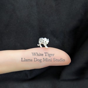Miniature White Tiger - Micro Figurines for Jewelry, Diorama's, Resin, Train Sets, Book Nook's, and more!