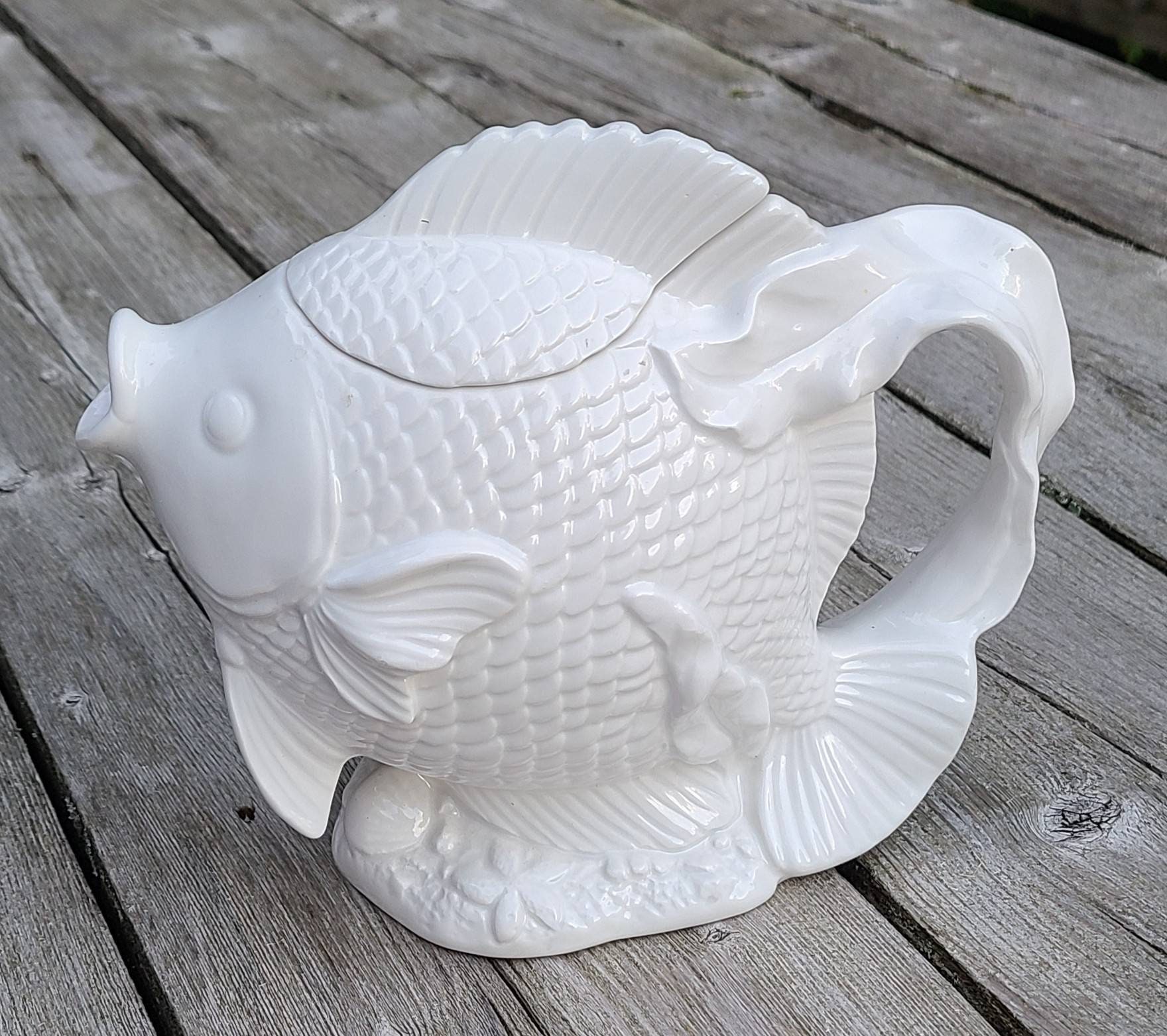 Vintage MCM teapot. White porcelain fish shaped tea pot. Japandi decor