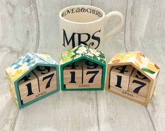 Emma Bridgewater Wooden Perpetual Calendar, Desk Block Calendar, Stationery Gifts for Teacher