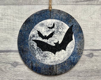 Bat Decoration, Bat Gifts for Friend, Birthday Gift for Bat Fan, Housewarming Gift for Goth, Gothic Decor, Wooden Bat Ornament for Daughter