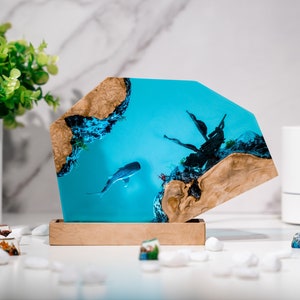 Night Light scuba diver ocean, Whale shark lamp resin, epoxy resin wood, custom resin epoxy lamp, blue ocean lamp, shark resin lamp