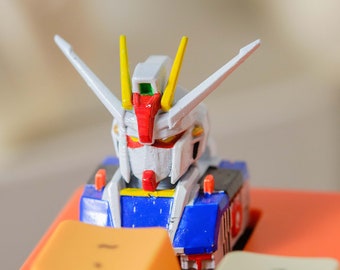 Keycaps Gundam Resin, Custom Artisan keycaps, Keycaps anime cute, gundam keycaps, white keycaps,wooden keycaps,resin keycaps,birthday gift