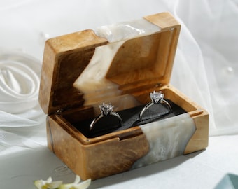 Caixa de anel de noivado personalizada, caixa de anel vintage para pedido de casamento, caixa de anel de madeira antiga para noivas, caixa de anel personalizada, presente significativo para noivas.